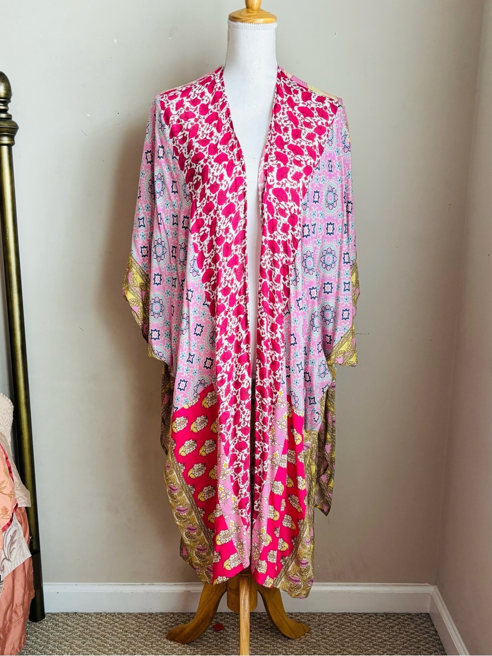 Anthropologie Pandora Floral Kimono - Picture 5 of 11